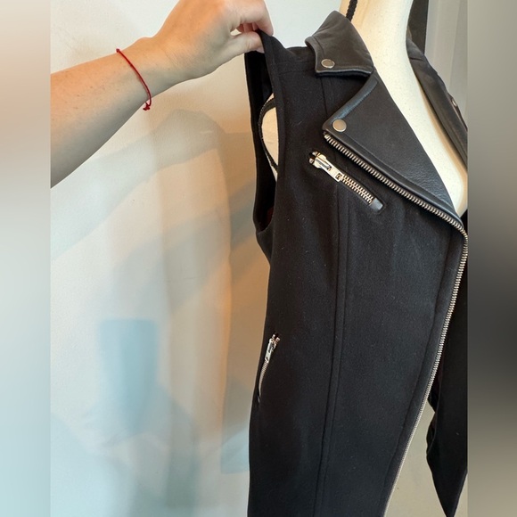 Mackage Sleeveless Jacket w/ Leather Collar | Black | Size XS - Picture 12 of 17